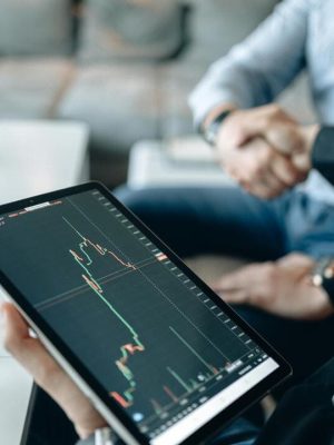 pexels-alphatradezone-5833865 (2)